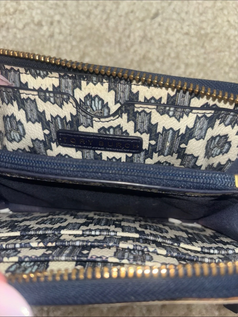 Tory Burch Navy and Cream Floral Zip-Around Wallet with Logo Medallion